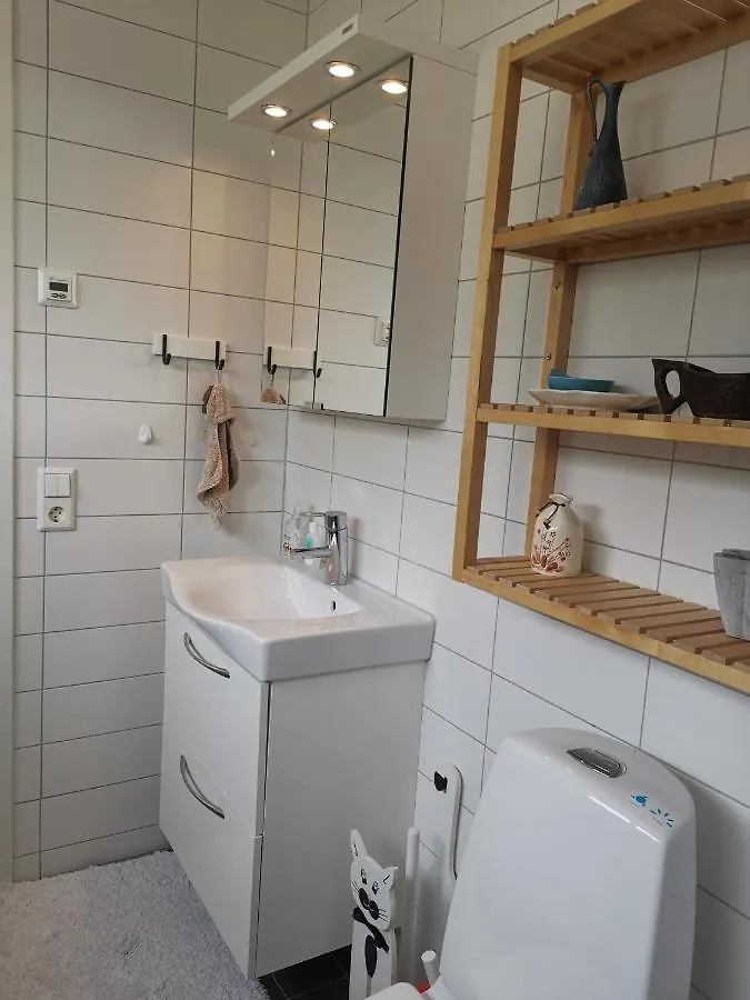 Homestay An Entire Floor In A Beautiful Villa, Close To Arlanda Airport Stockholm