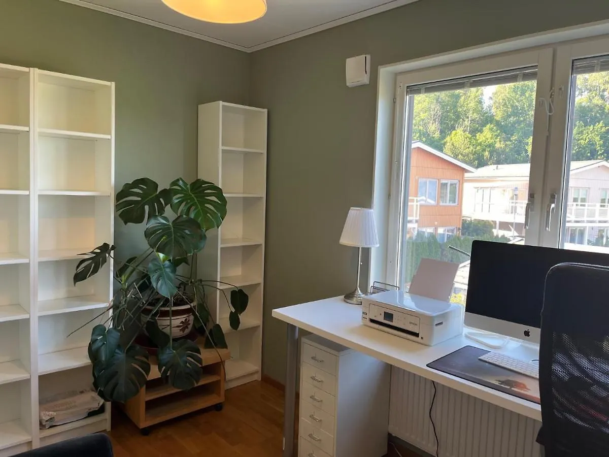An Entire Floor In A Beautiful Villa, Close To Arlanda Airport Stockholm